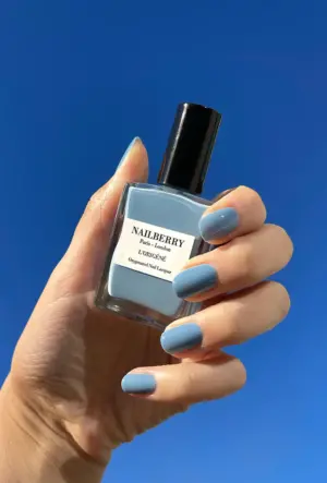 Nailberry neglelak - Mistral Breeze